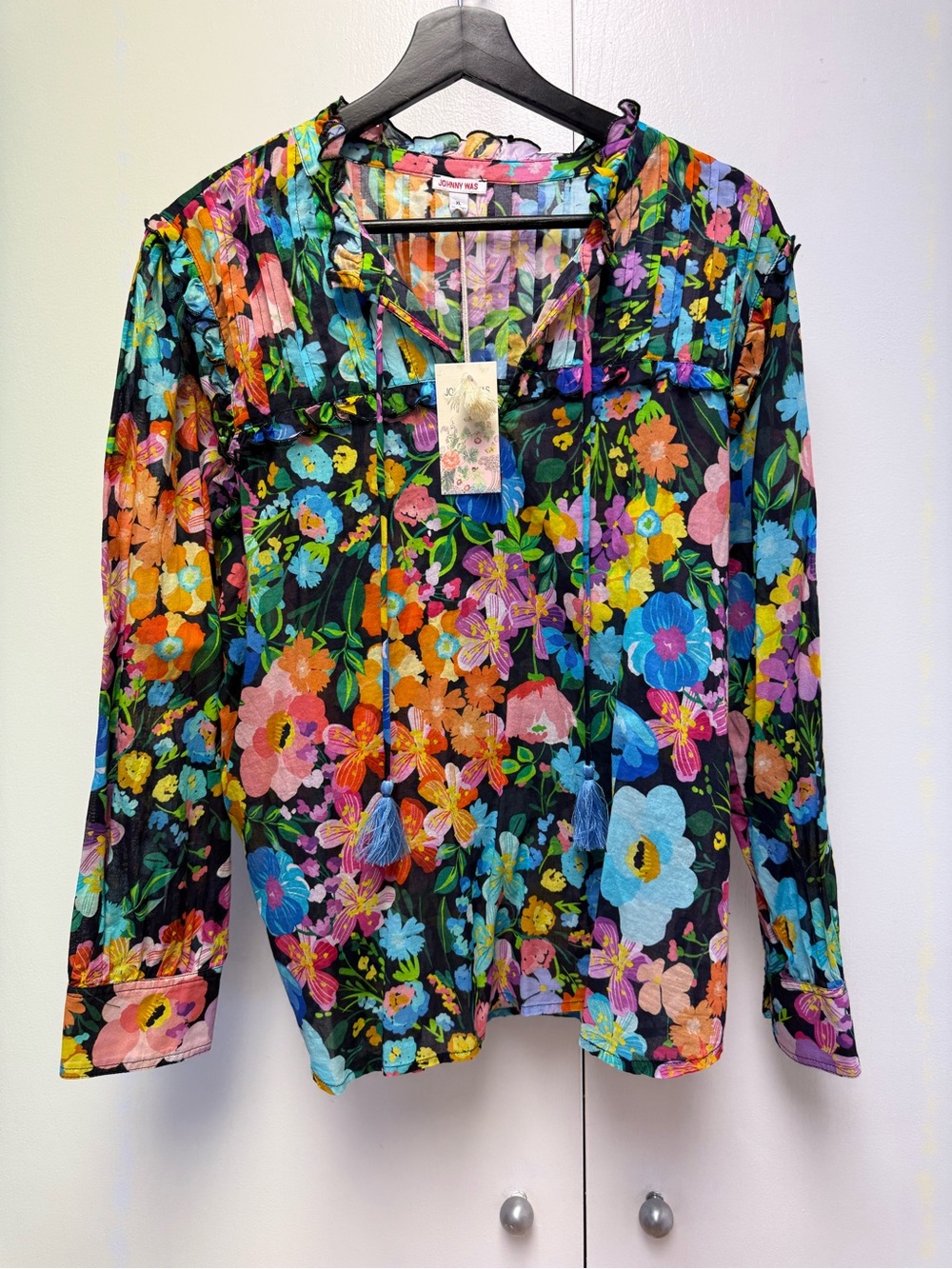Johnny Was Black Multi Floral Tie-Front Long Sleeve Blouse size XL